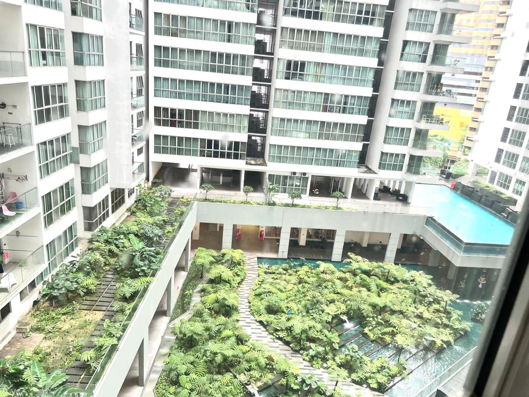 Regalia Service Suites Klcc Skypool Kuala Lumpur Luaran gambar